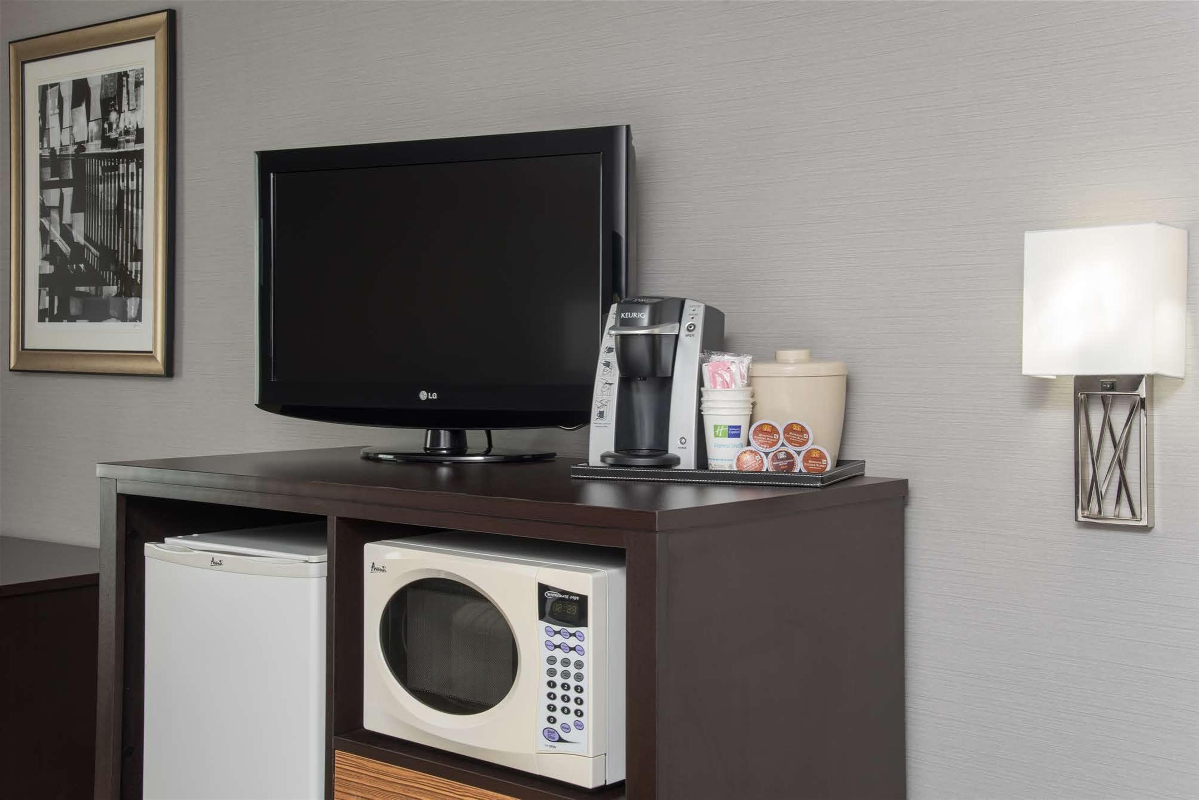 Holiday Inn Express & Suites Danville By Ihg Eksteriør billede