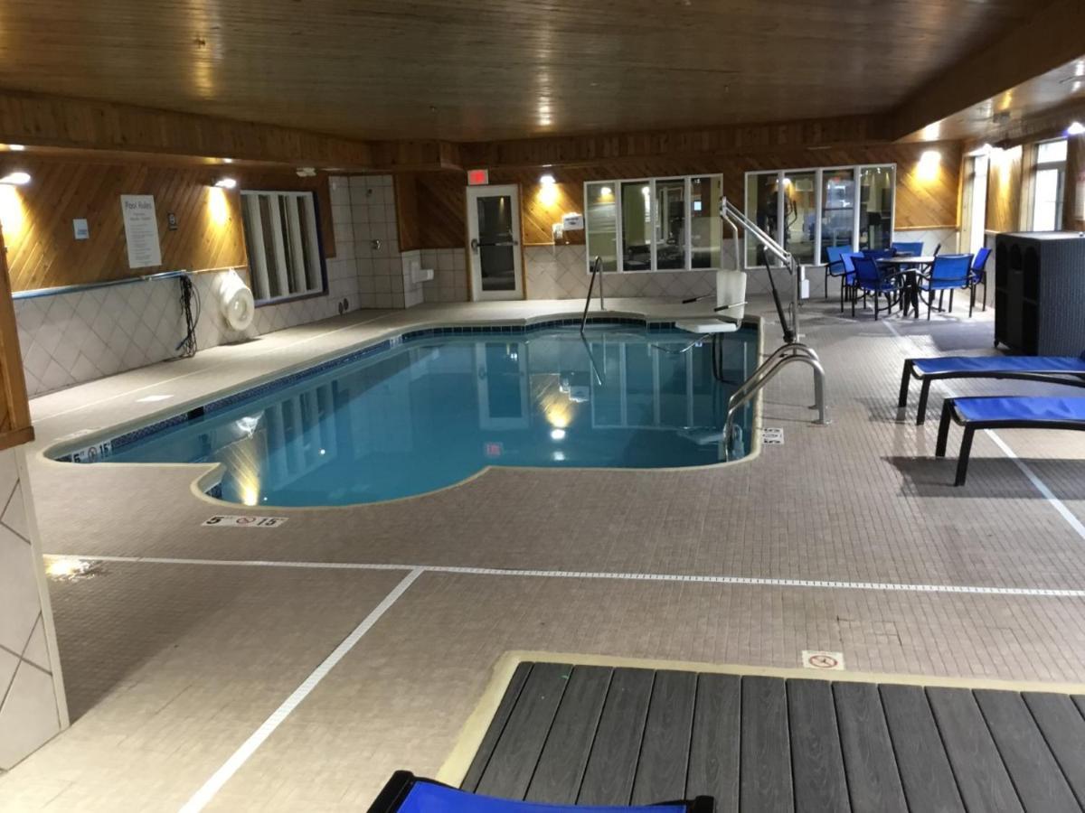 Holiday Inn Express & Suites Danville By Ihg Eksteriør billede