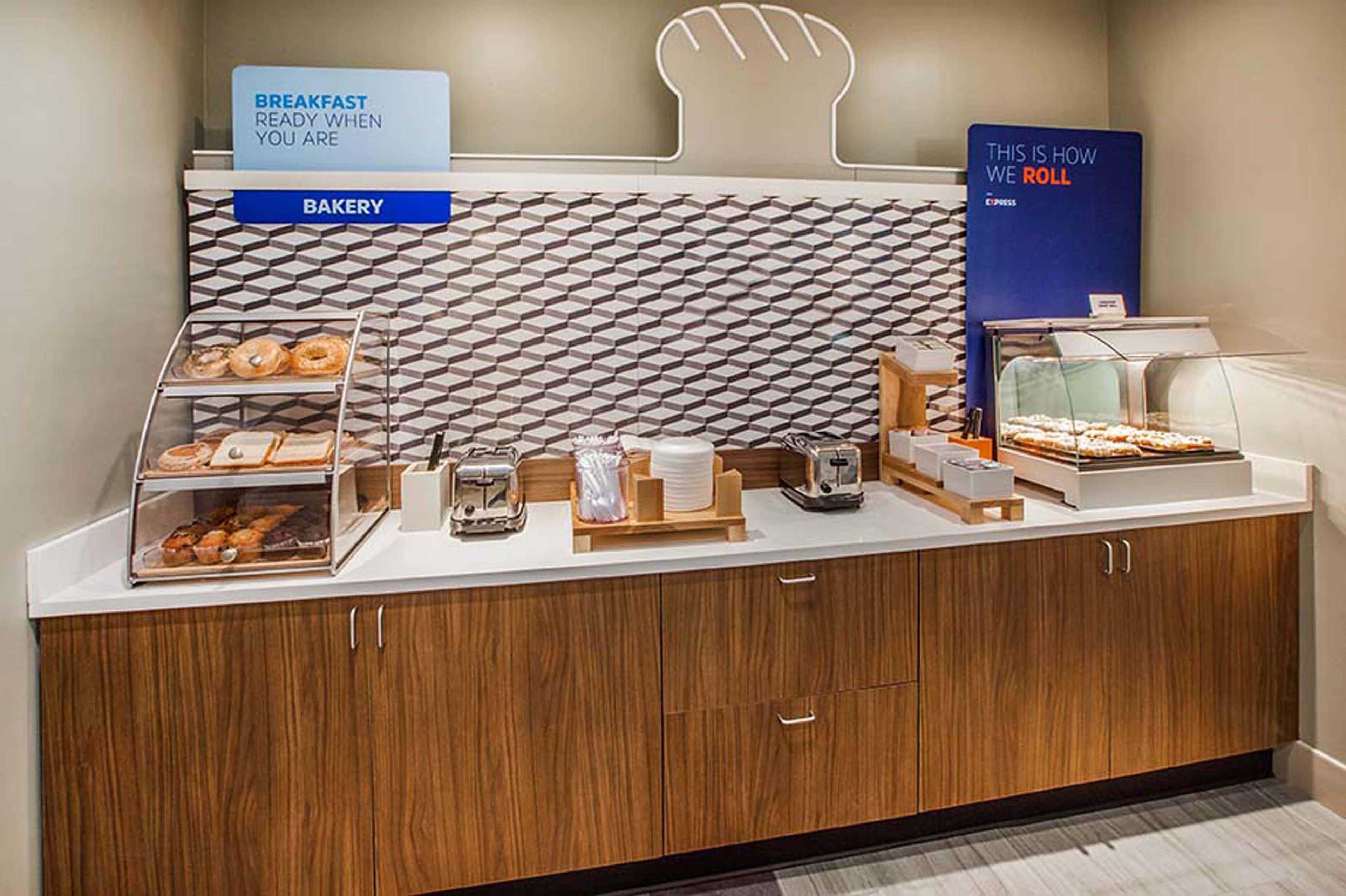Holiday Inn Express & Suites Danville By Ihg Eksteriør billede